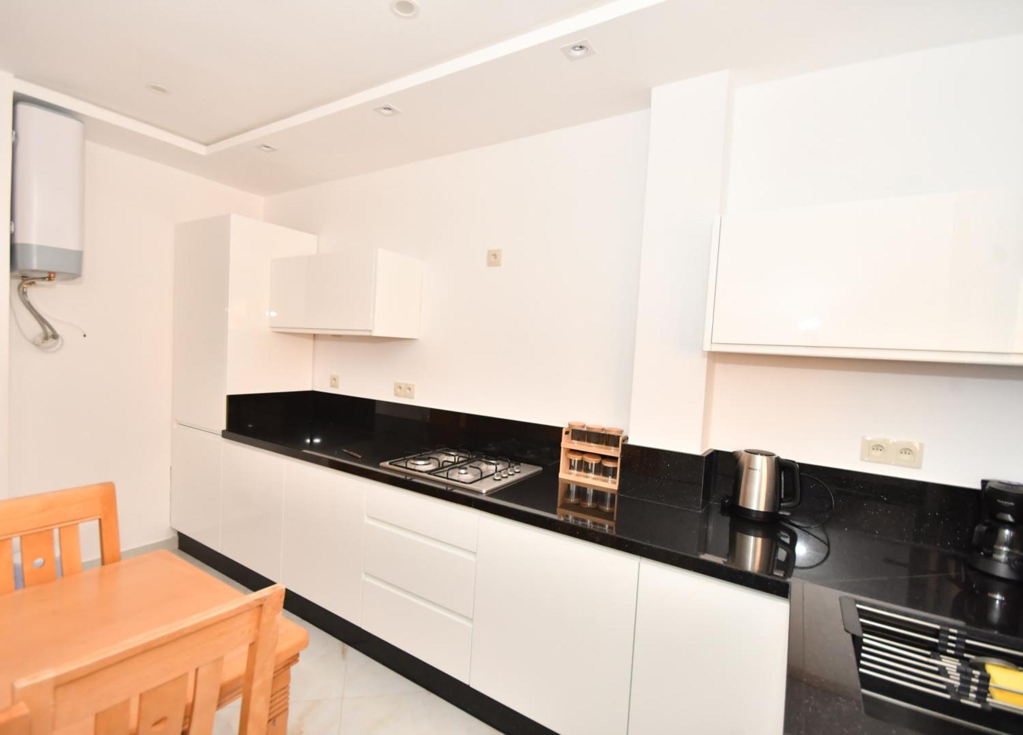 Saloua Ino Apartment *
